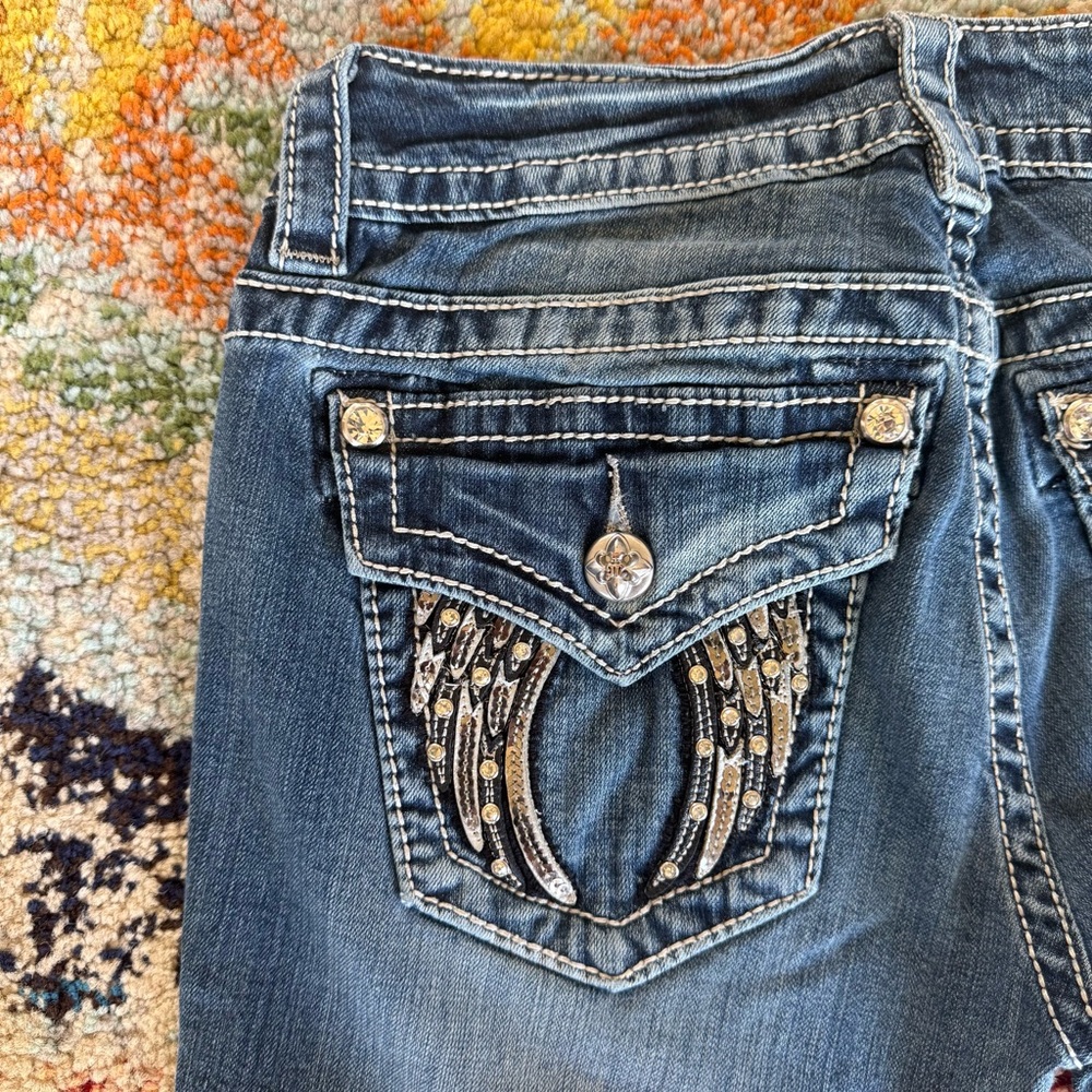 Miss Me Angel Wing Rhinestone Flap Pocket Bootcut Jeans - Picture 4 of 11